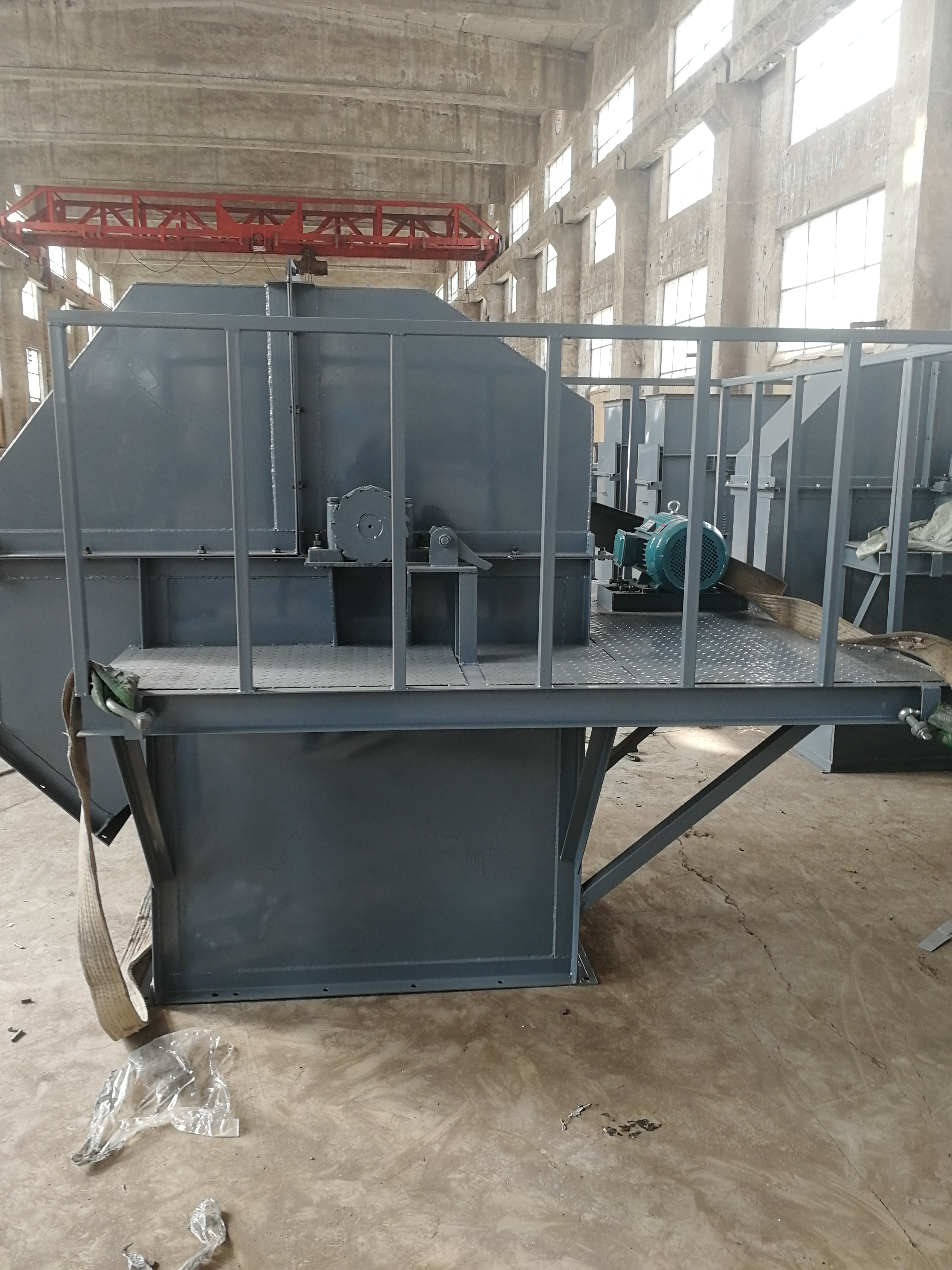 NE鏈條式斗式提升機鏈條調整改進 (鏈式斗提機型號)